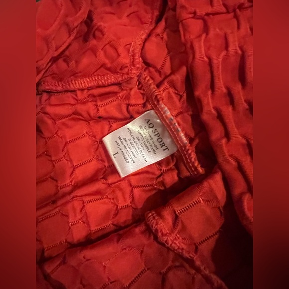 AQ-Sport Red Textured Tank and Shorts Set - Picture 5 of 5